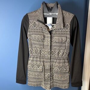 Maurices Black and Gray Geometric Blazer